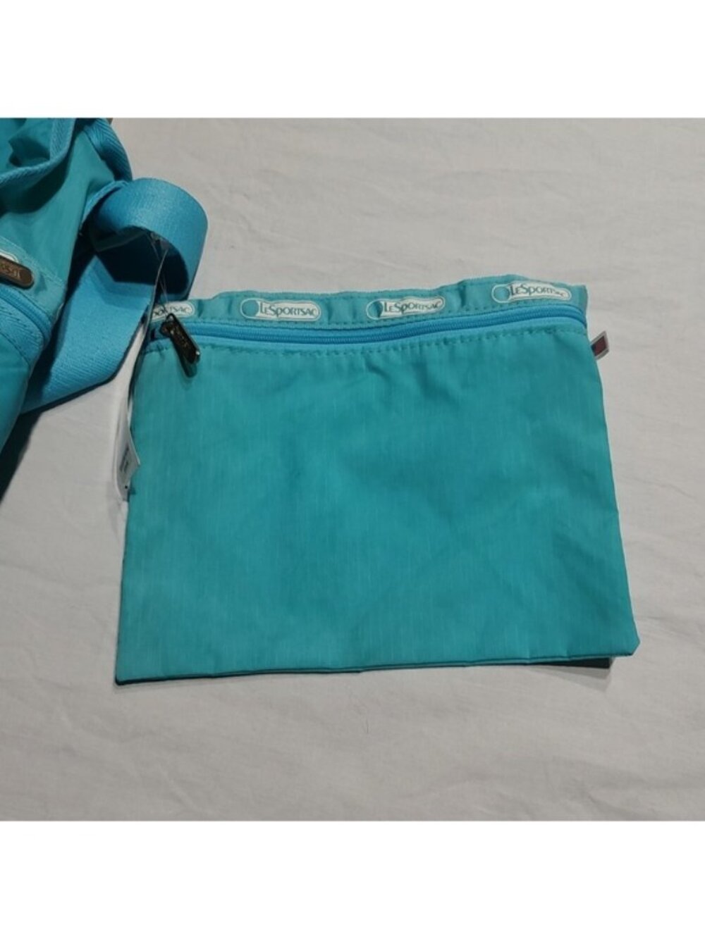 LeSportsac Aqua Medium Weekender Bag Vintage Made in USA - Picture 9 of 16